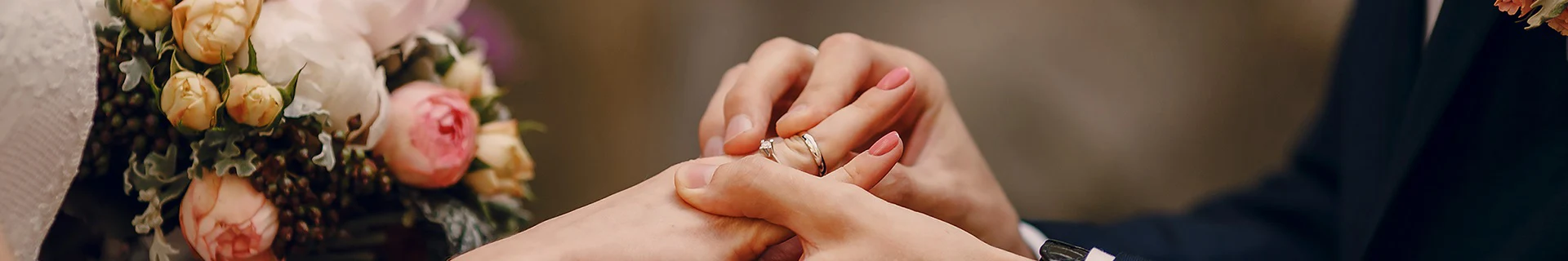 Chụp ảnh ngày cưới Wedding ceremony