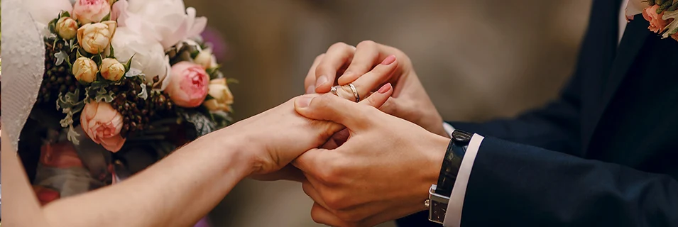 Chụp ảnh ngày cưới Wedding ceremony